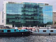 Hausboote-im-Tech-Quartier