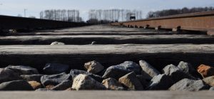Bahnschwellen in Auschwitz