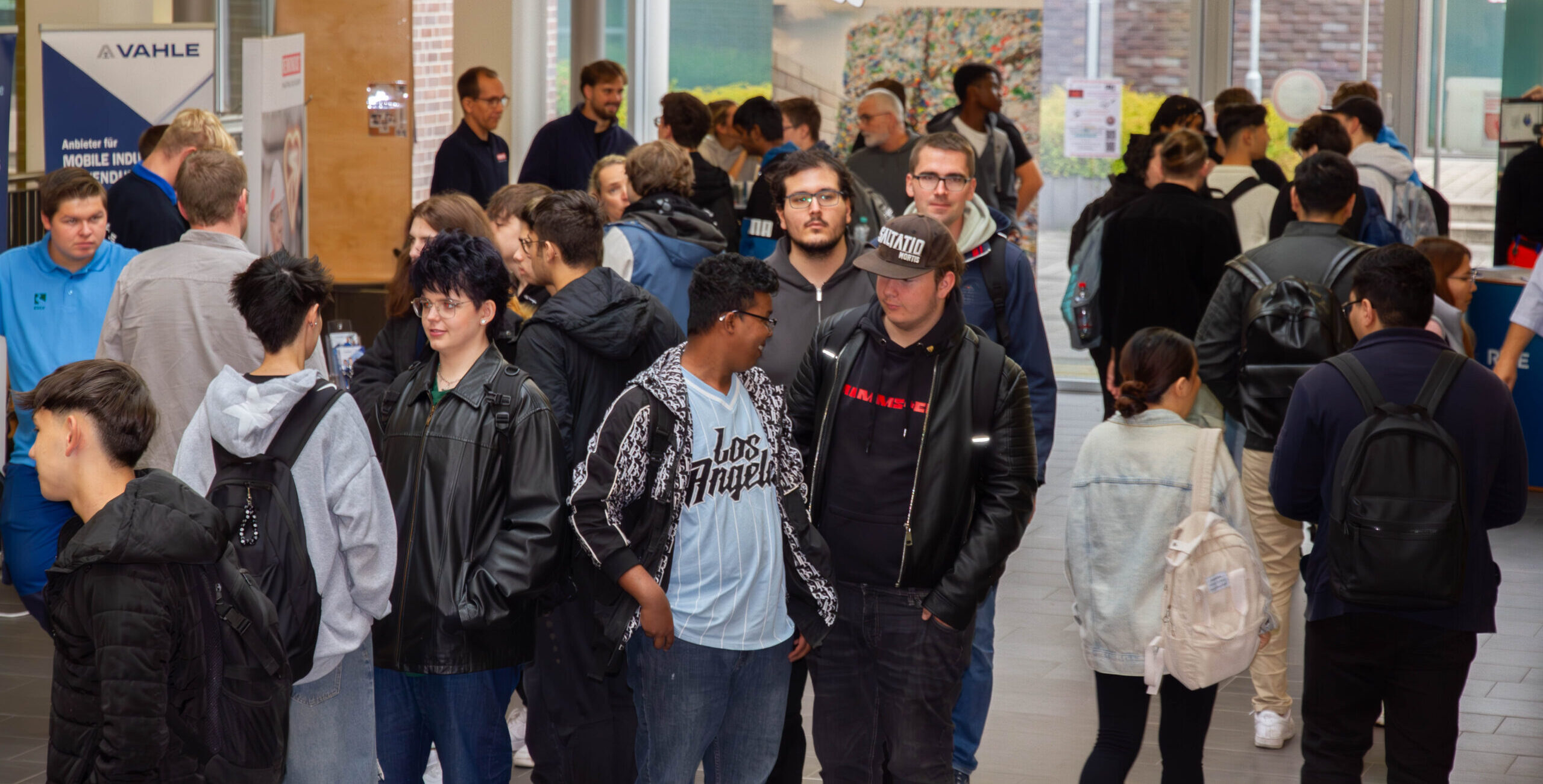 Jobmessen im Forum voller Erfolg